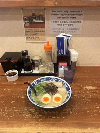 @博多らーめんShinShin天神本店(本社の上司から絶対に行くべきと言われた有名店)